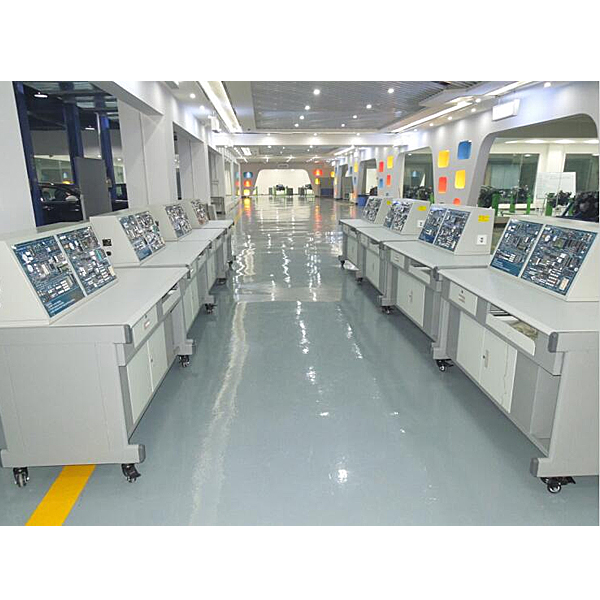 外观、性能、质量，如何综合评估电工实训台？(图2)