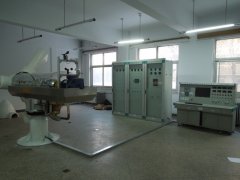 维修电工实训室安全操作规程(图1) 维修电工实训室安全操作规程(图1)